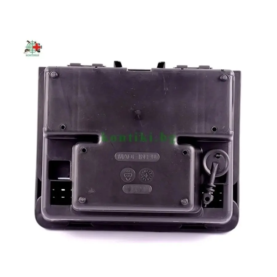 Долен изглед на дератизационна кутия с ключ БЕТА – стабилен и устойчив корпус